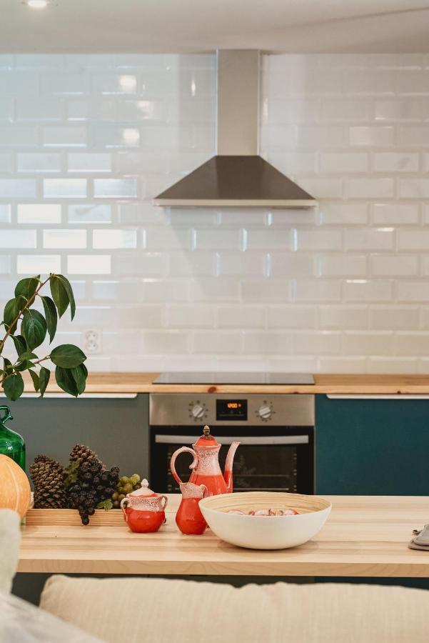 Epicos House, Your Home Away From Home. Nogueira  외부 사진